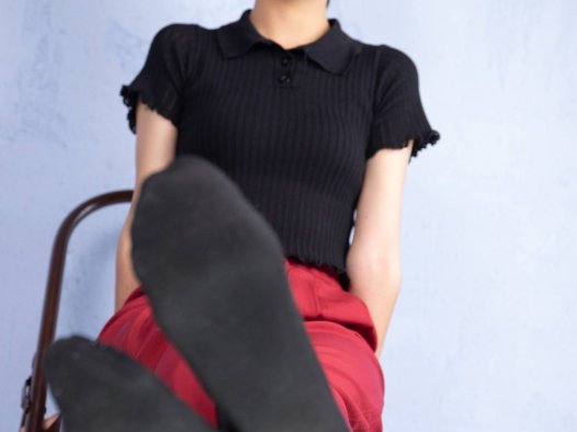 [南国足艺]13-气质美女小雨试镜，修长性感的美脚，脚型真漂亮，人美脚更美